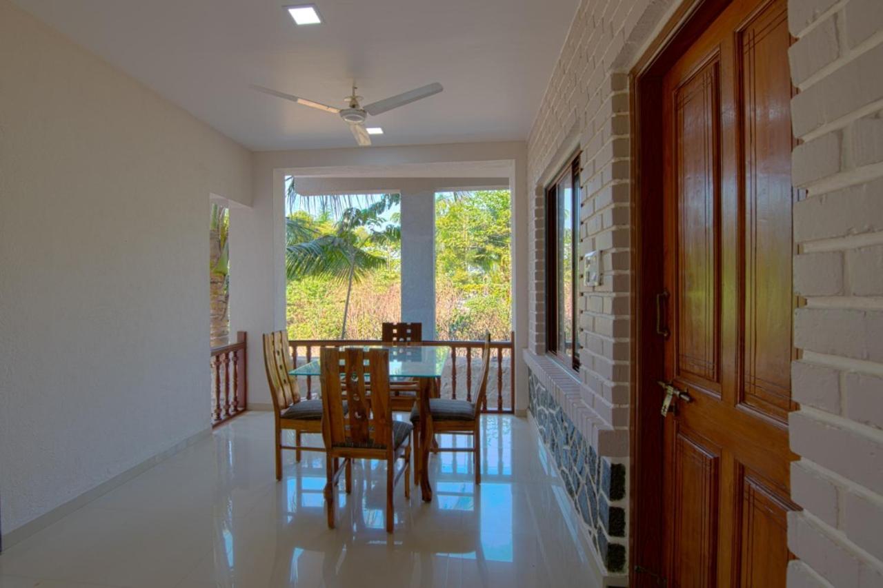 Coral Bay Villa Kashid المظهر الخارجي الصورة